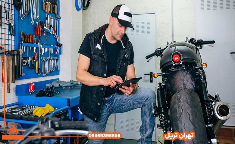 تعمیرگاه موتور سیکلت تیزرو